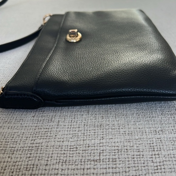 Coach Women's Polished Pebble Polly Crossbody Bag in Black - Picture 13 of 14